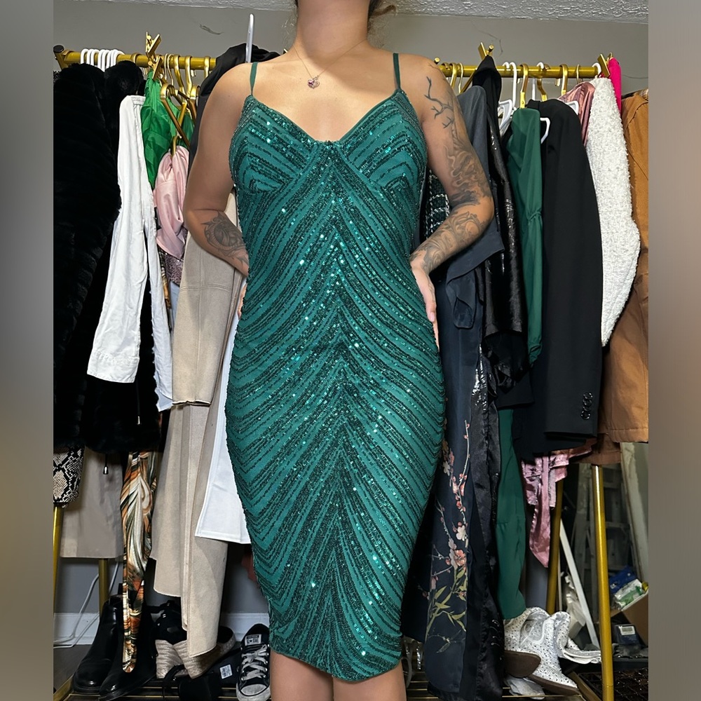 Green sequence dress 💚✨